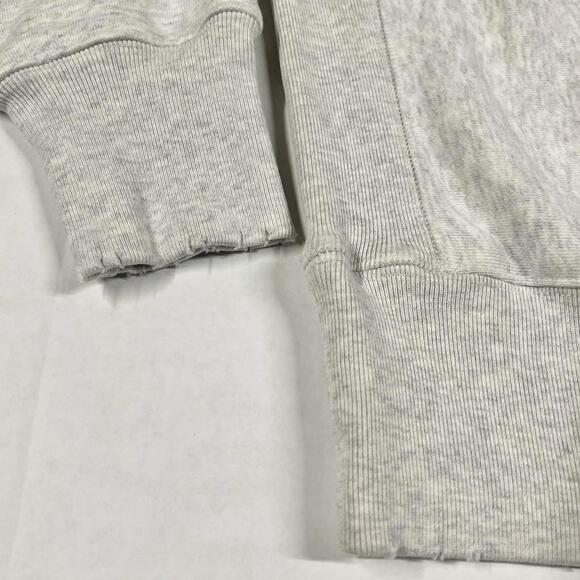 Champion University Crewneck Sweatshirt Reverse Weave Heather Gray Distressed M - Picture 5 of 9